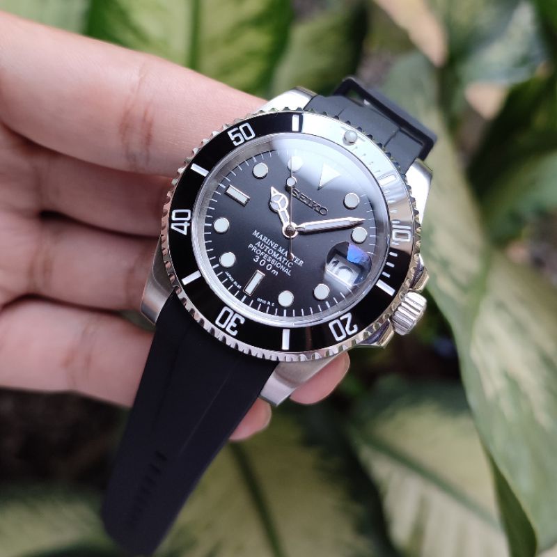 Seiko 2025 submariner black