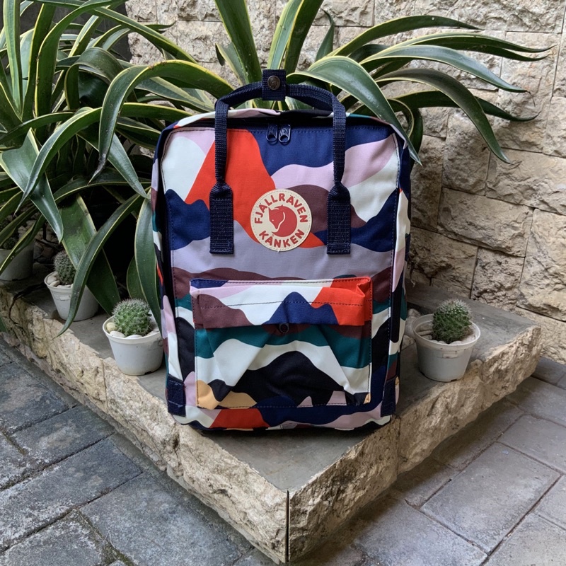 Fjallraven kanken summer clearance landscape