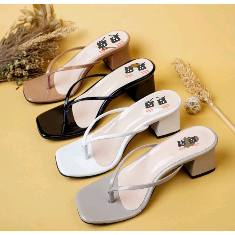 Sandal jepit online heels