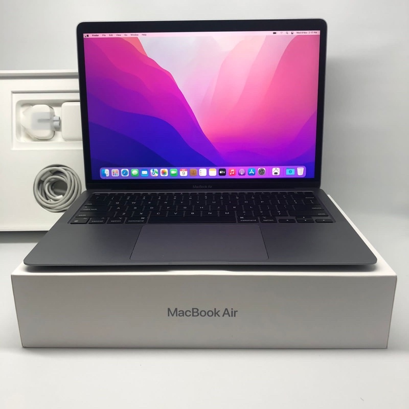 macbook air M1 - MacBook本体