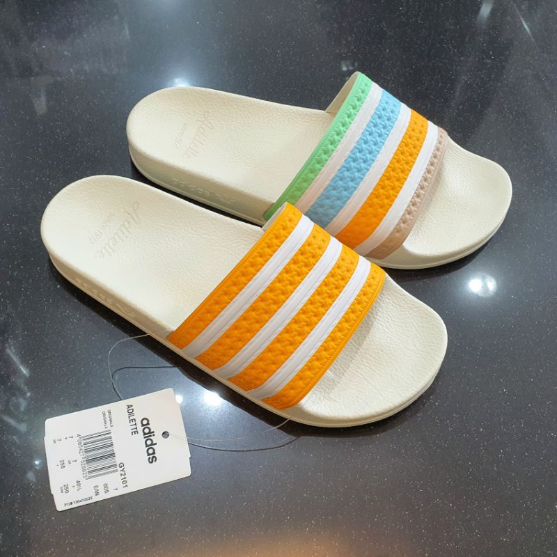 Adidas cheap adilette multicolor