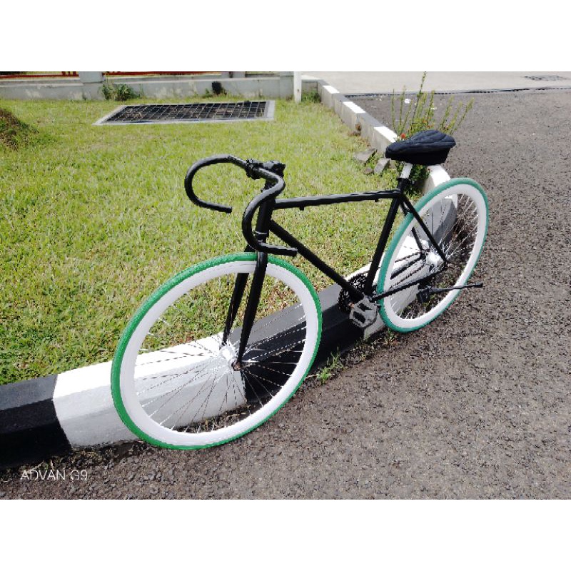 Fixie store torpedo bike