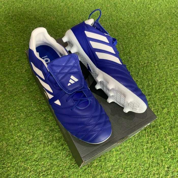 Sepatu bola adidas top gloro